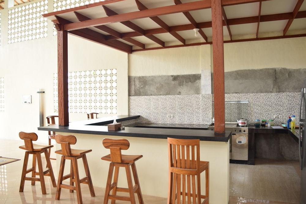 Villa Amari 2 마타람 외부 사진